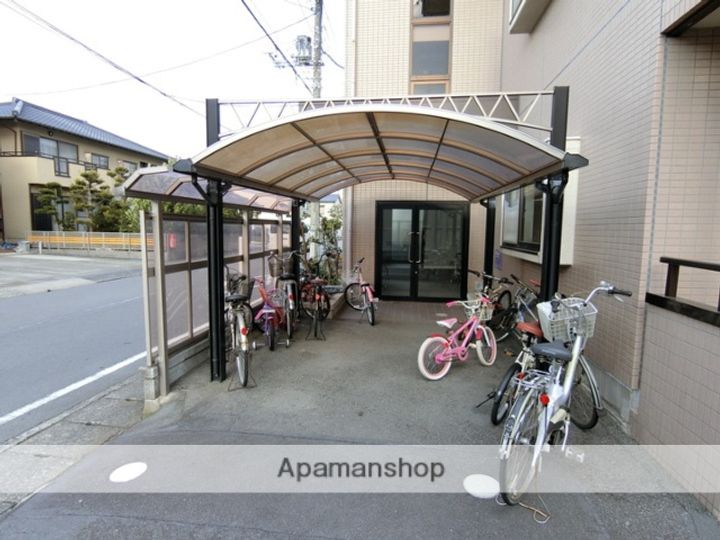 コーストビラ牛臥の外観