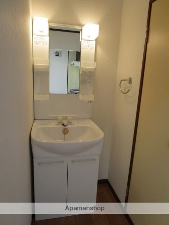 フェイヴァリト西添のその他画像