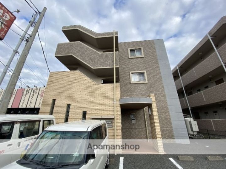 楪(ゆずりは)の外観