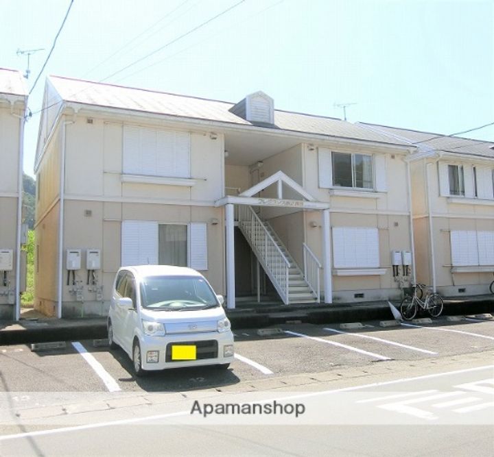 静岡県伊豆市牧之郷の賃貸アパートの外観