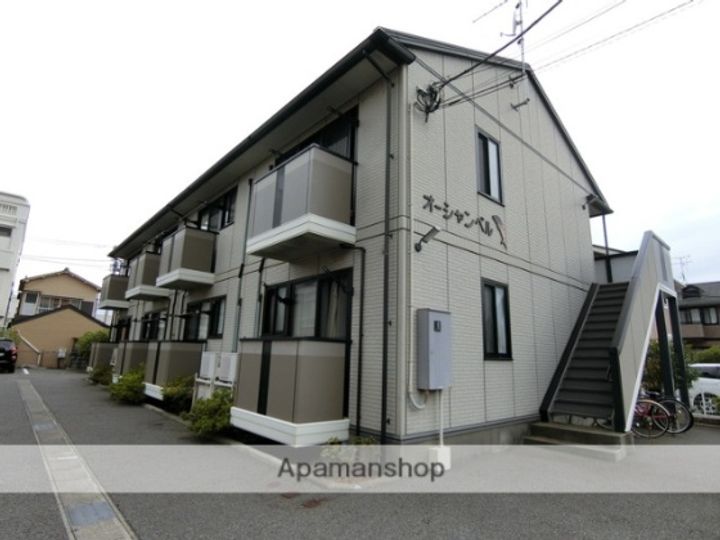 オーシャンベルの外観