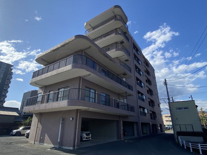 リエス沼津平町201の外観