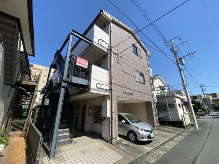 エクセル御幸の外観