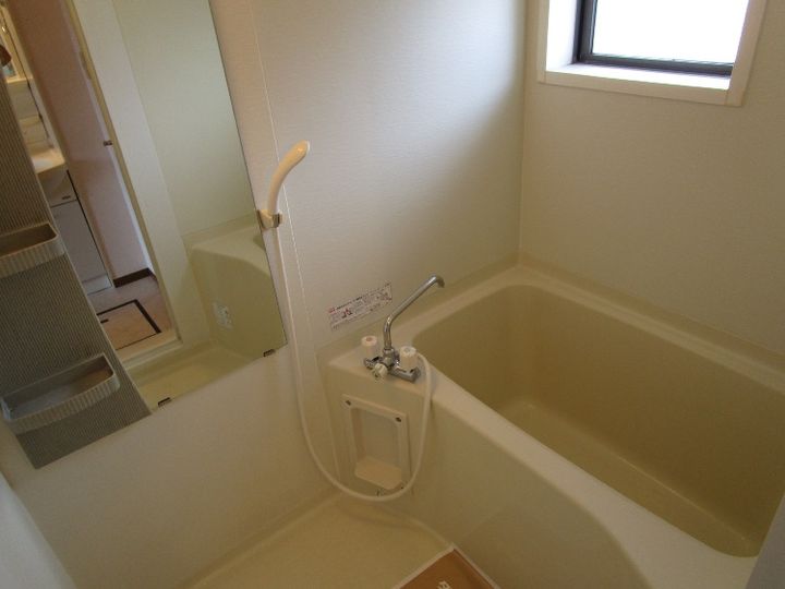 ボナールカンベ Bの風呂