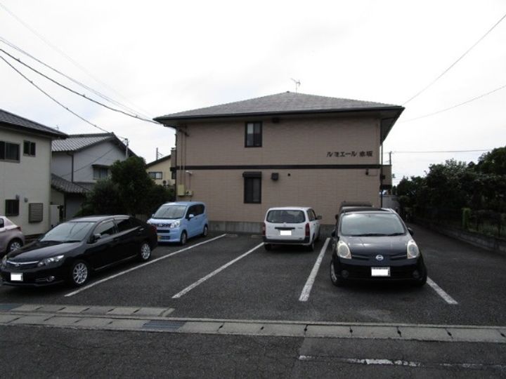 ルミエール赤坂の外観