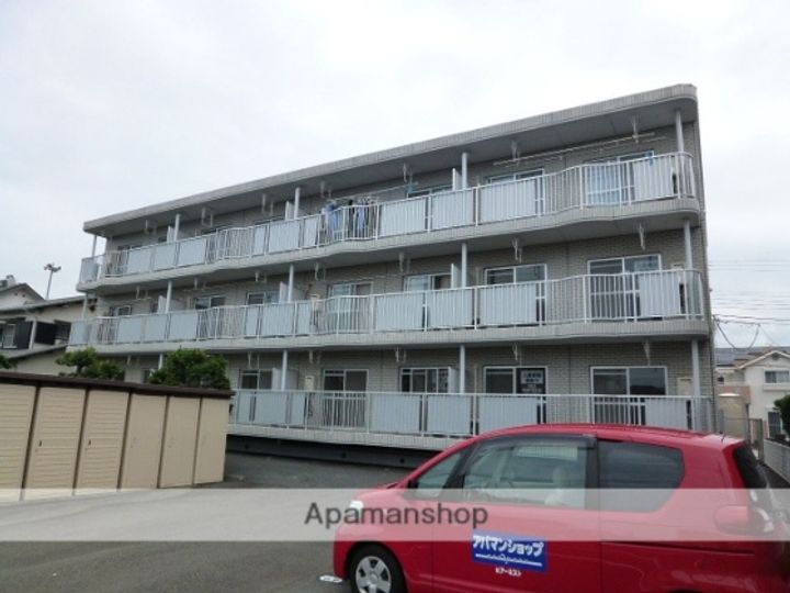 フェイヴァリト西添の外観