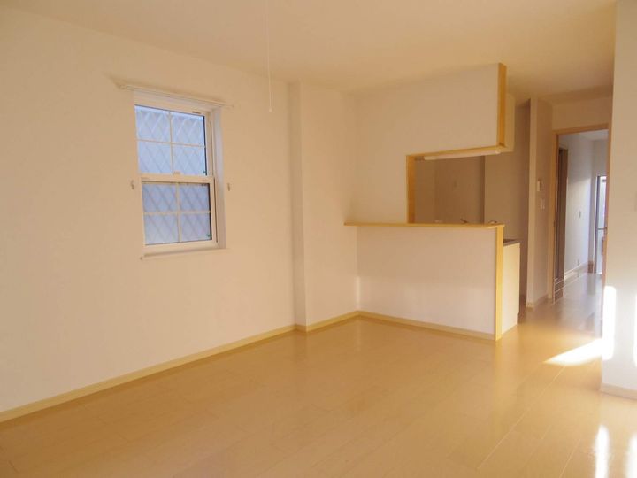 ベルアンジュ102の居間