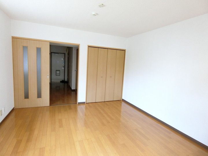 エスポワール原の居間