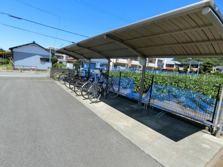 フェルミエール香貫の外観