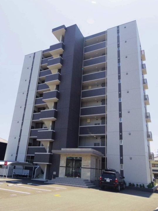 シェリーグランデの外観