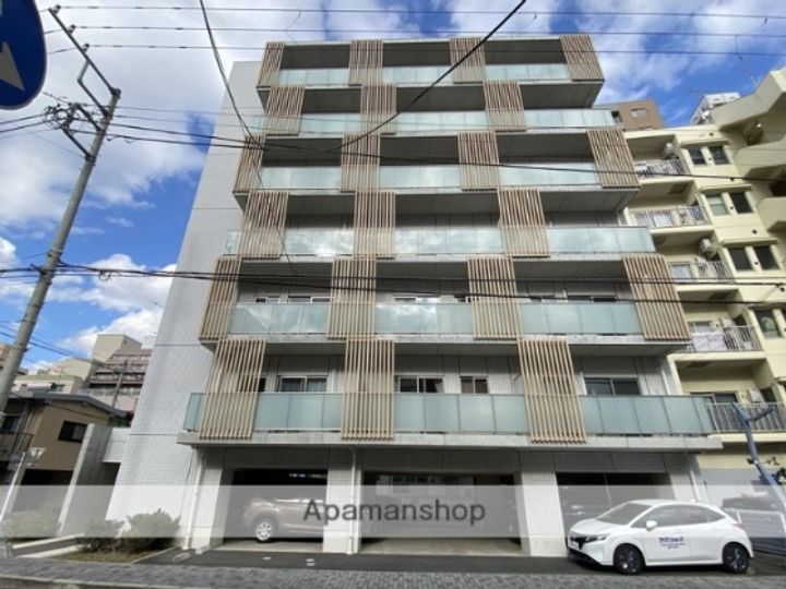 スカイヒルズ大手町の外観