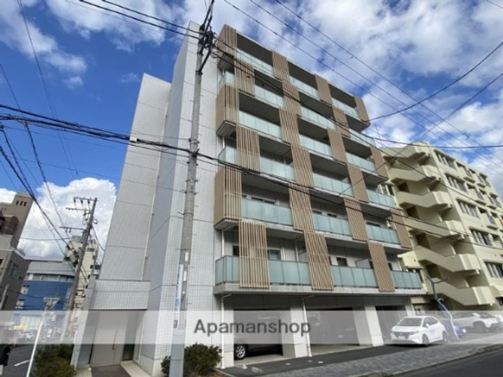 スカイヒルズ大手町の外観