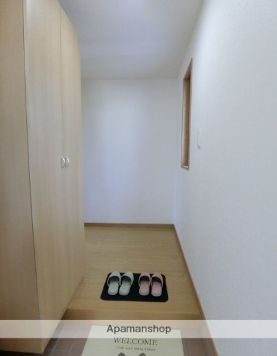 フォルテコート本郷町の玄関