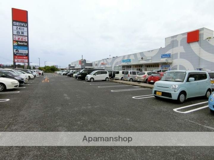 フォルテコート本郷町の周辺