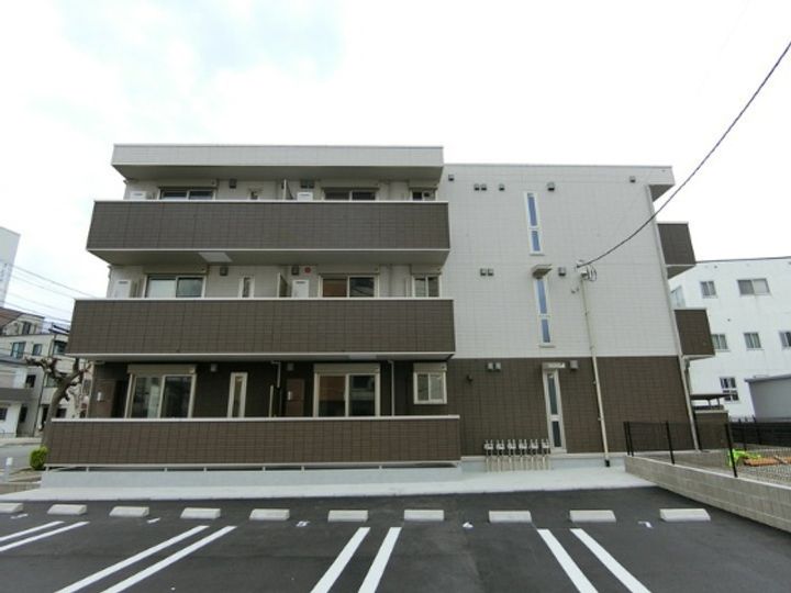 サンイーストの外観