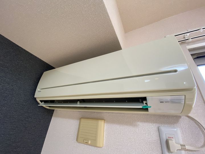 アール・ドゥ・ヴィーヴルのその他画像