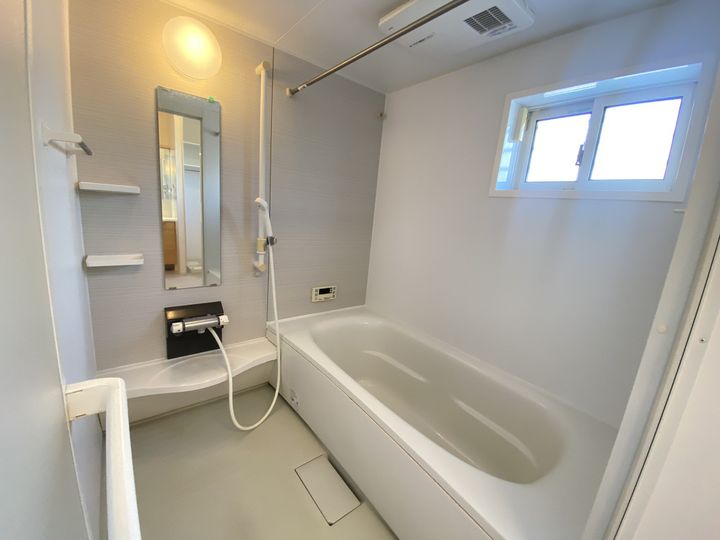 ウエスト フィールド B棟の風呂