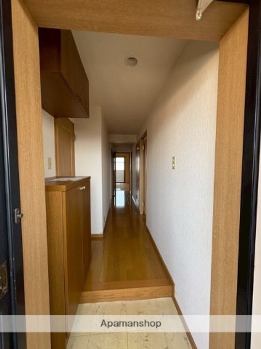 ポヌール香貫302の玄関