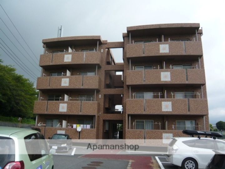 ウェストヒルズの外観