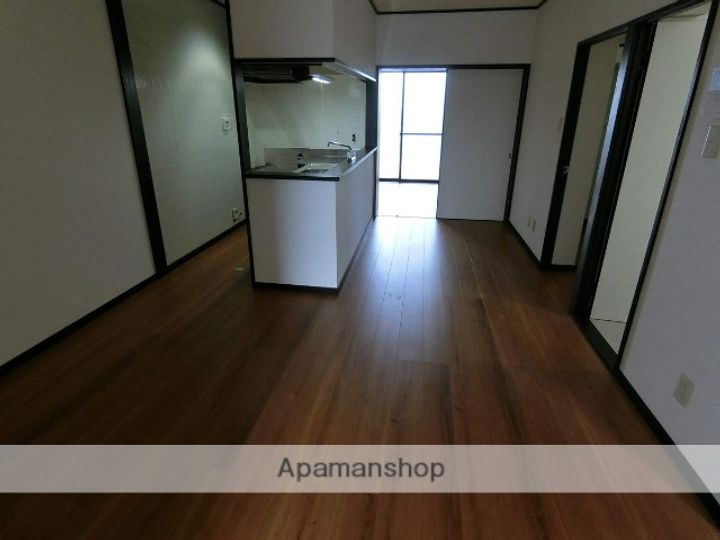 プラザ・ラフォーレⅠ303の居間