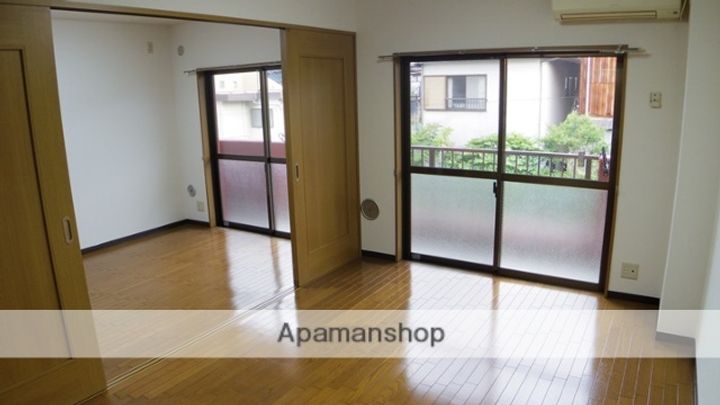 ロイヤルマンション東部建物Ⅱの内装