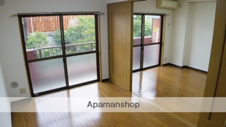 ロイヤルマンション東部建物Ⅱの内装