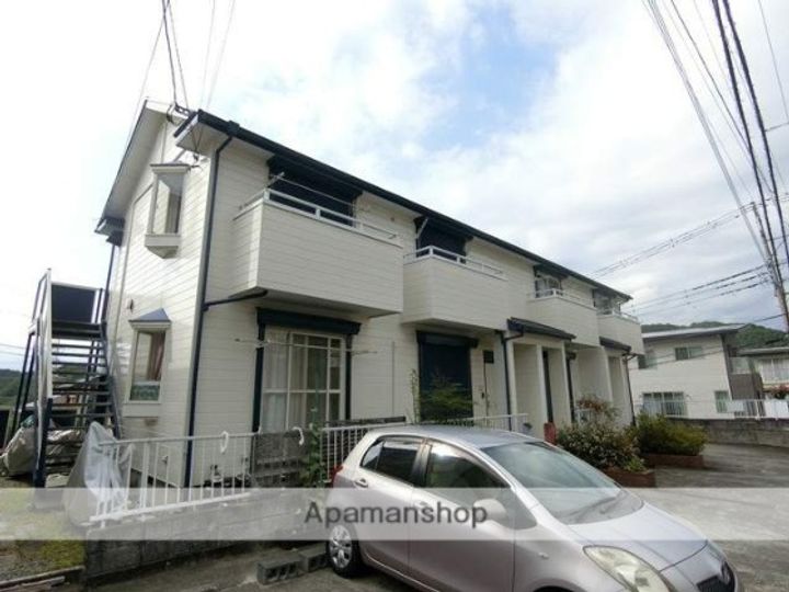 ホワイトヒルズの外観