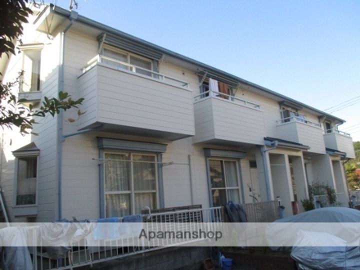 ホワイトヒルズの外観