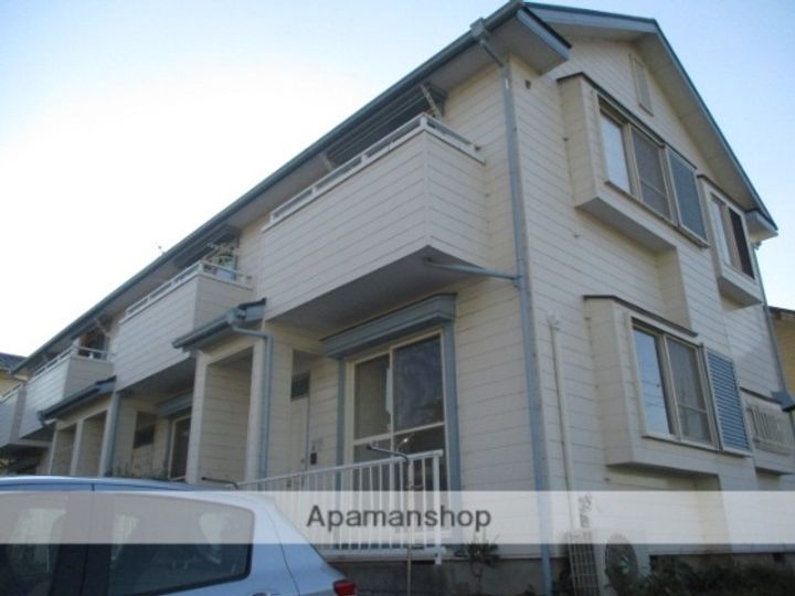 ホワイトヒルズの外観