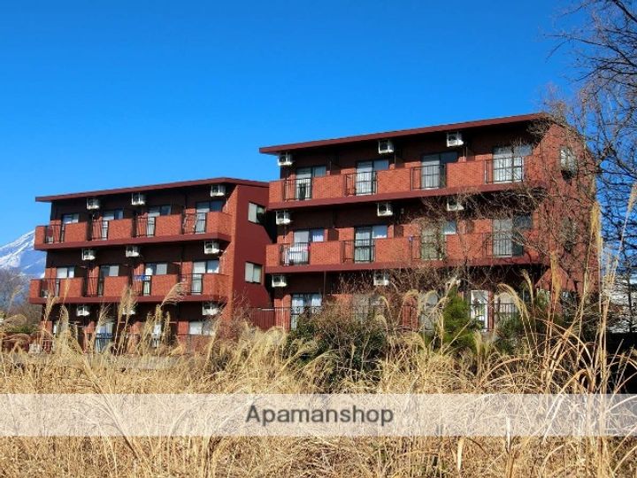 ロイヤルヒルズ大棚の外観