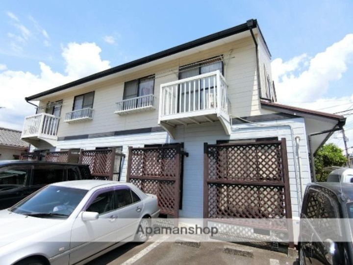 コーポ山本の外観