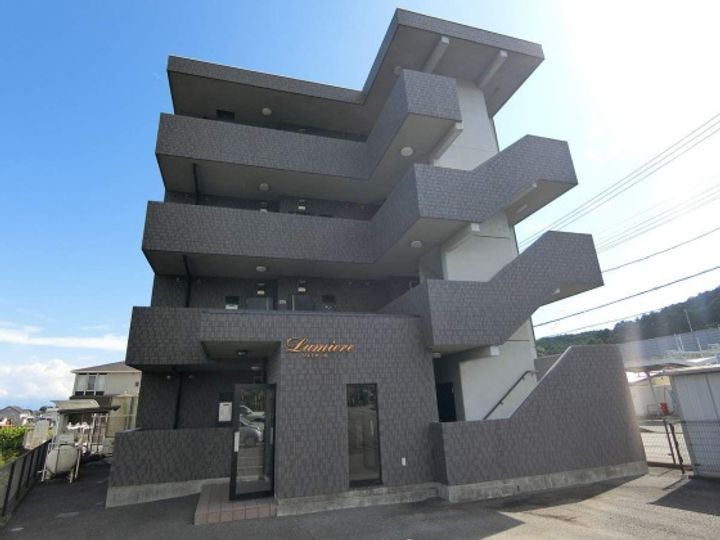 リュミエールの外観