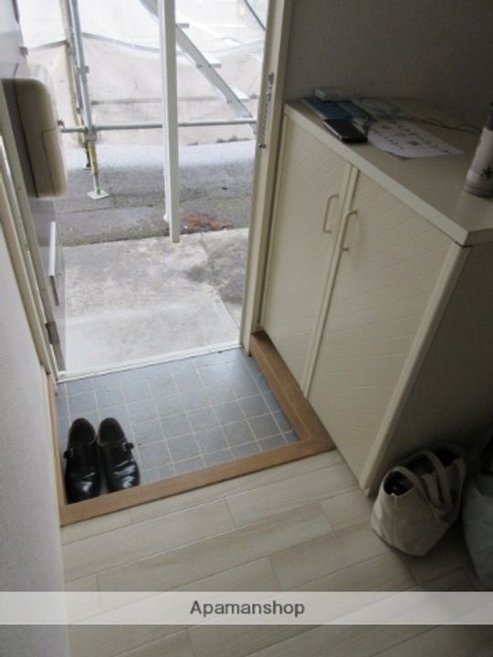 プレミール山本の玄関