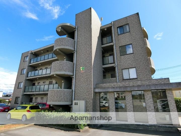 グラン・クリュ壱番館の外観