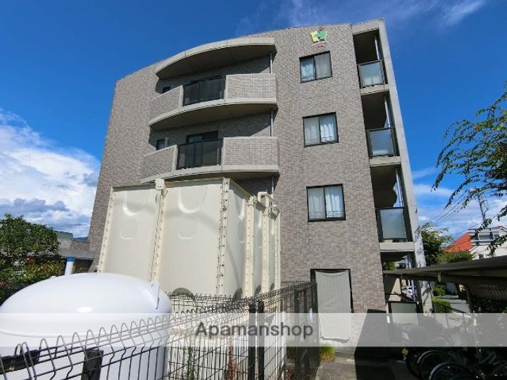 グラン・クリュ壱番館の外観