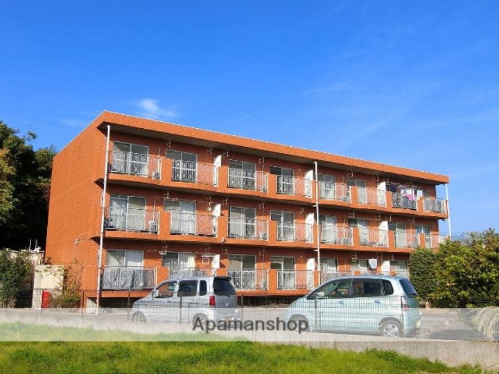 静岡県駿東郡長泉町下長窪(マンション)の賃貸物件の外観