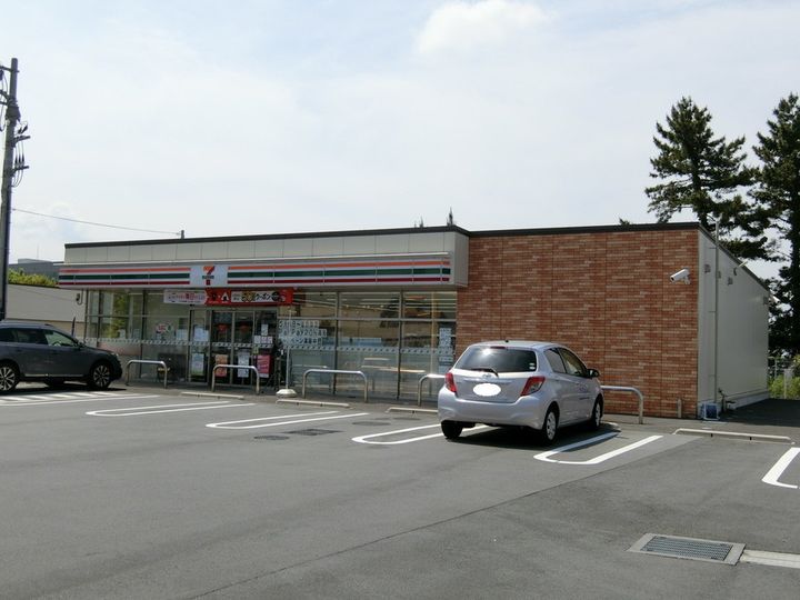 トランキーロの周辺