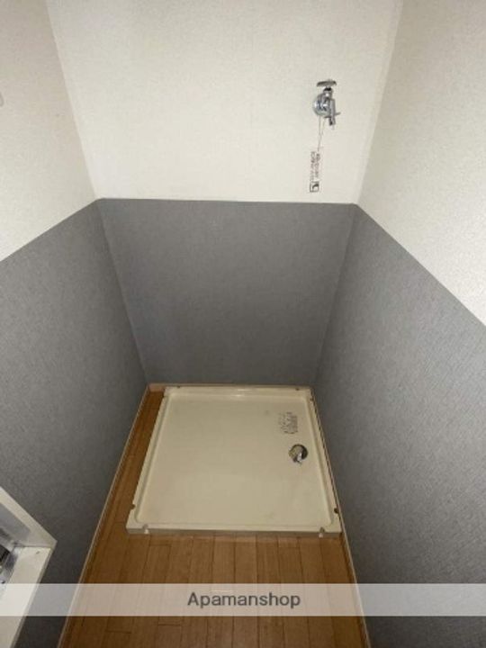 静岡県沼津市西添町の賃貸アパートの内装