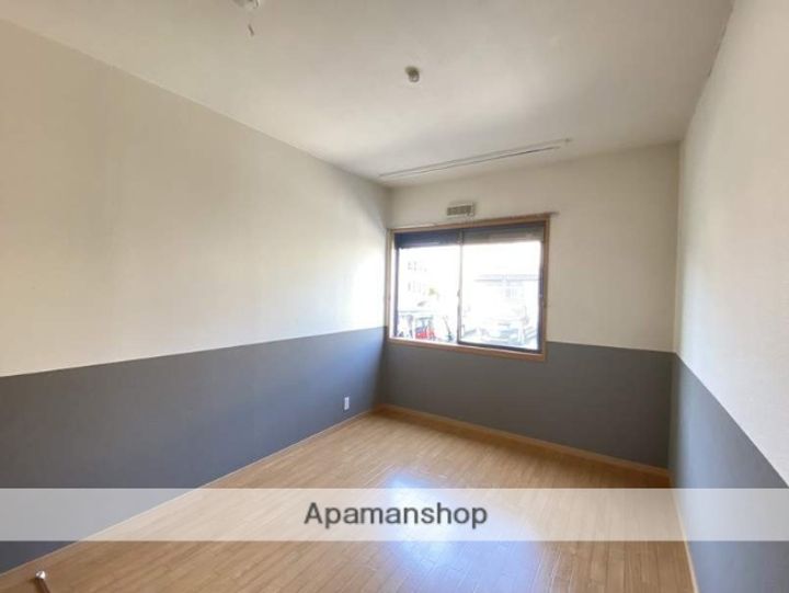 静岡県沼津市西添町の賃貸アパートの内装