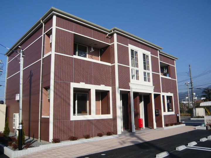 ルミナスハイツ市川Ⅱの外観