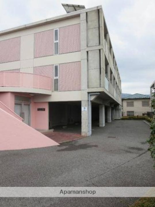 エスパス裾野の外観