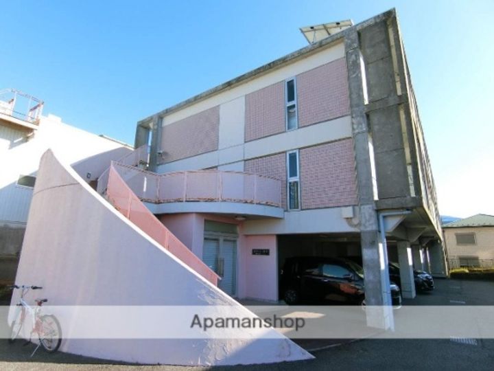 エスパス裾野の外観