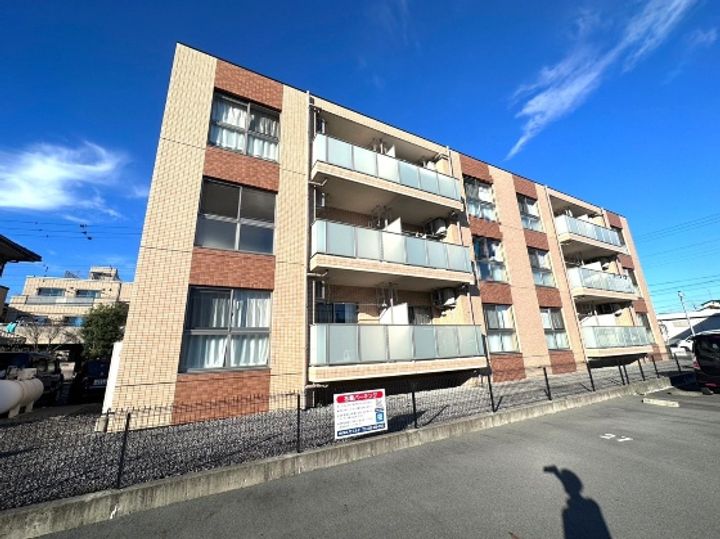 ルミナスコートの外観