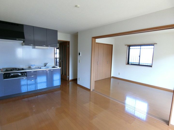 ラフィーネ壱番館の居間