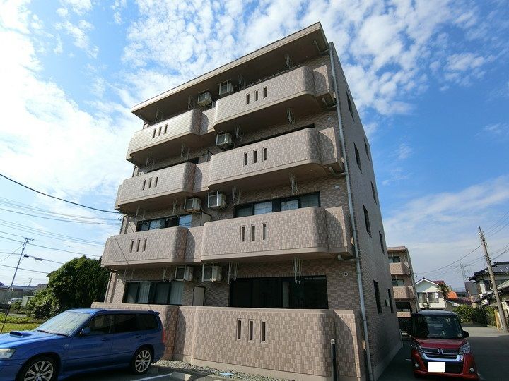 ラフィーネ壱番館の外観