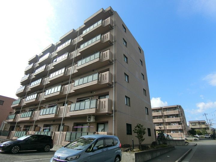 ガーデンヒルズ アザレアの外観