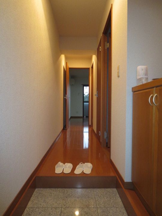 フレシール桜堤の玄関