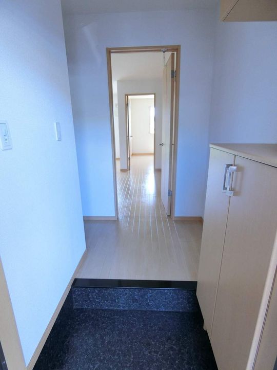 エーデルハイム岩波の玄関