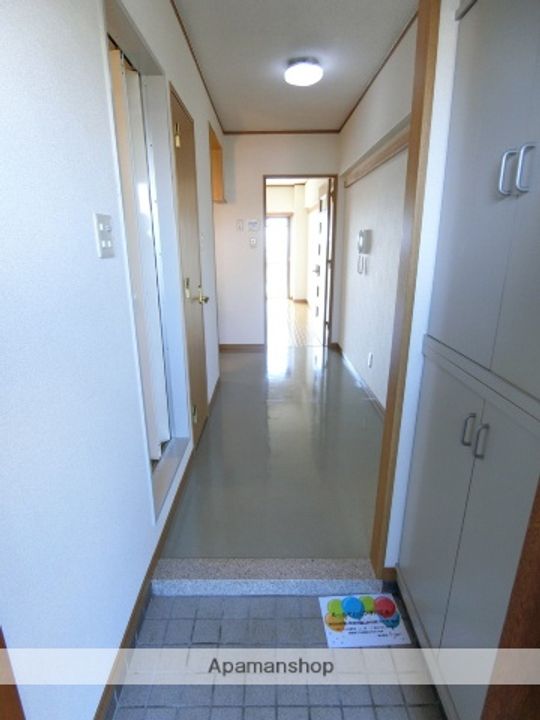 フレッサ裾野の玄関