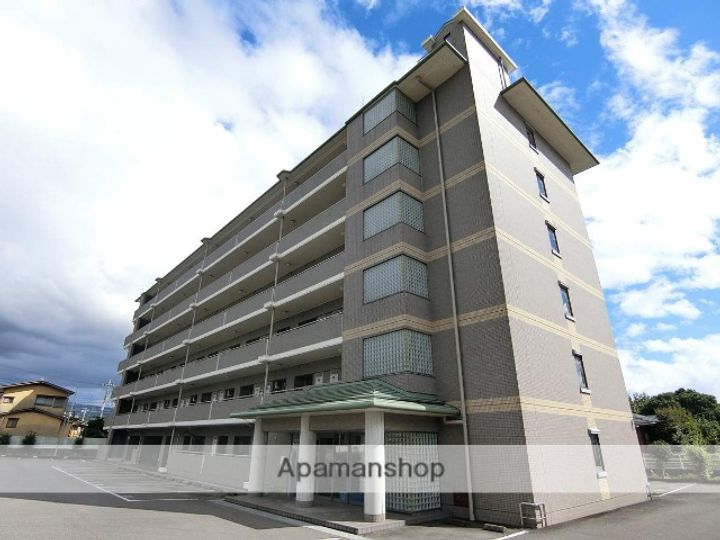 フレッサ裾野の外観